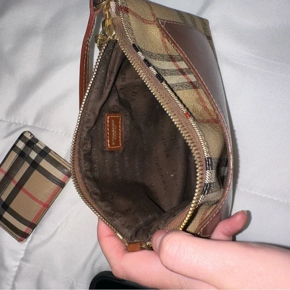 Burberry Beige and Brown Plaid Set - Picture 3 of 8